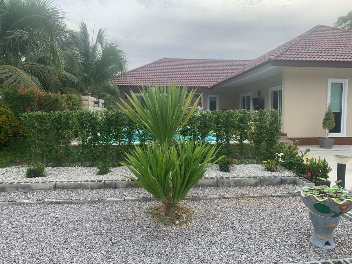Pajaree And Udo'S Happy Homestay Trang Exterior photo